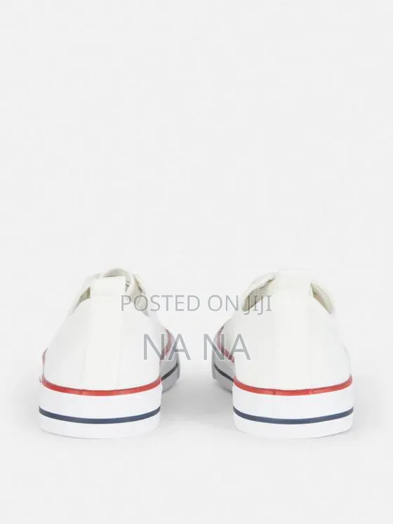 Women's Classic Canvas