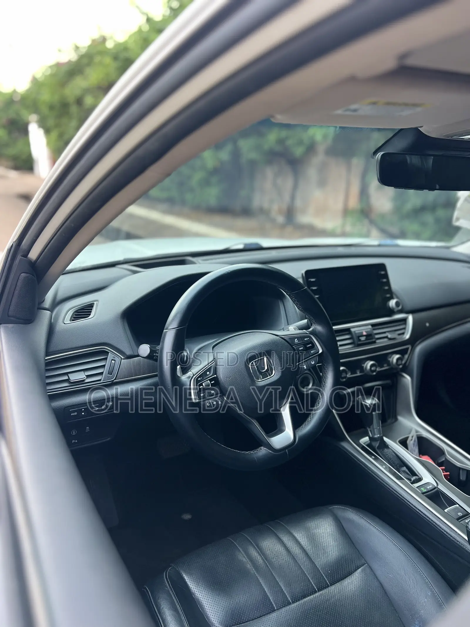 Honda Accord Touring 2018 White