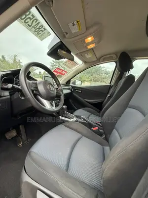 Scion iA Base 2016 Silver