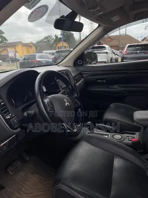 Mitsubishi Outlander SEL AWC 2016 White