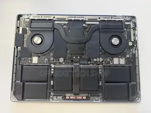 MacBook Pro, iPhone & Apple Devices Repair
