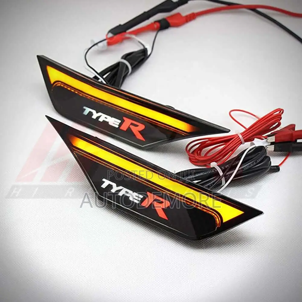 Honda Civic 2016-21 Fender Light Leg Type