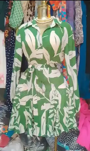 Mecg Glam Closet