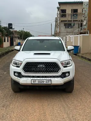 Toyota Tacoma TRD Sport 2018 White