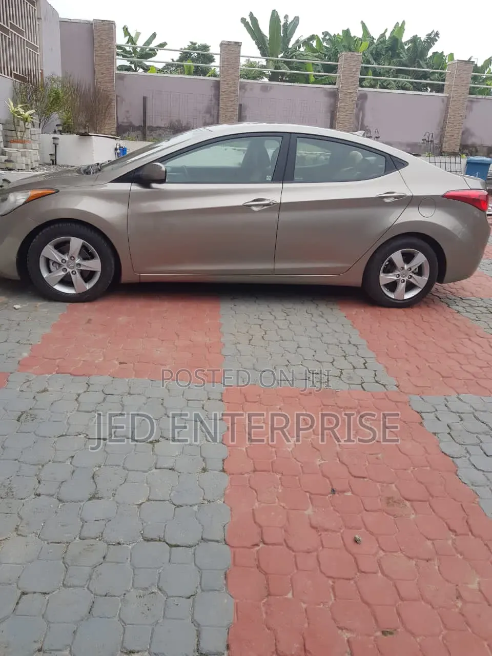 Hyundai Elantra 2013 Gray