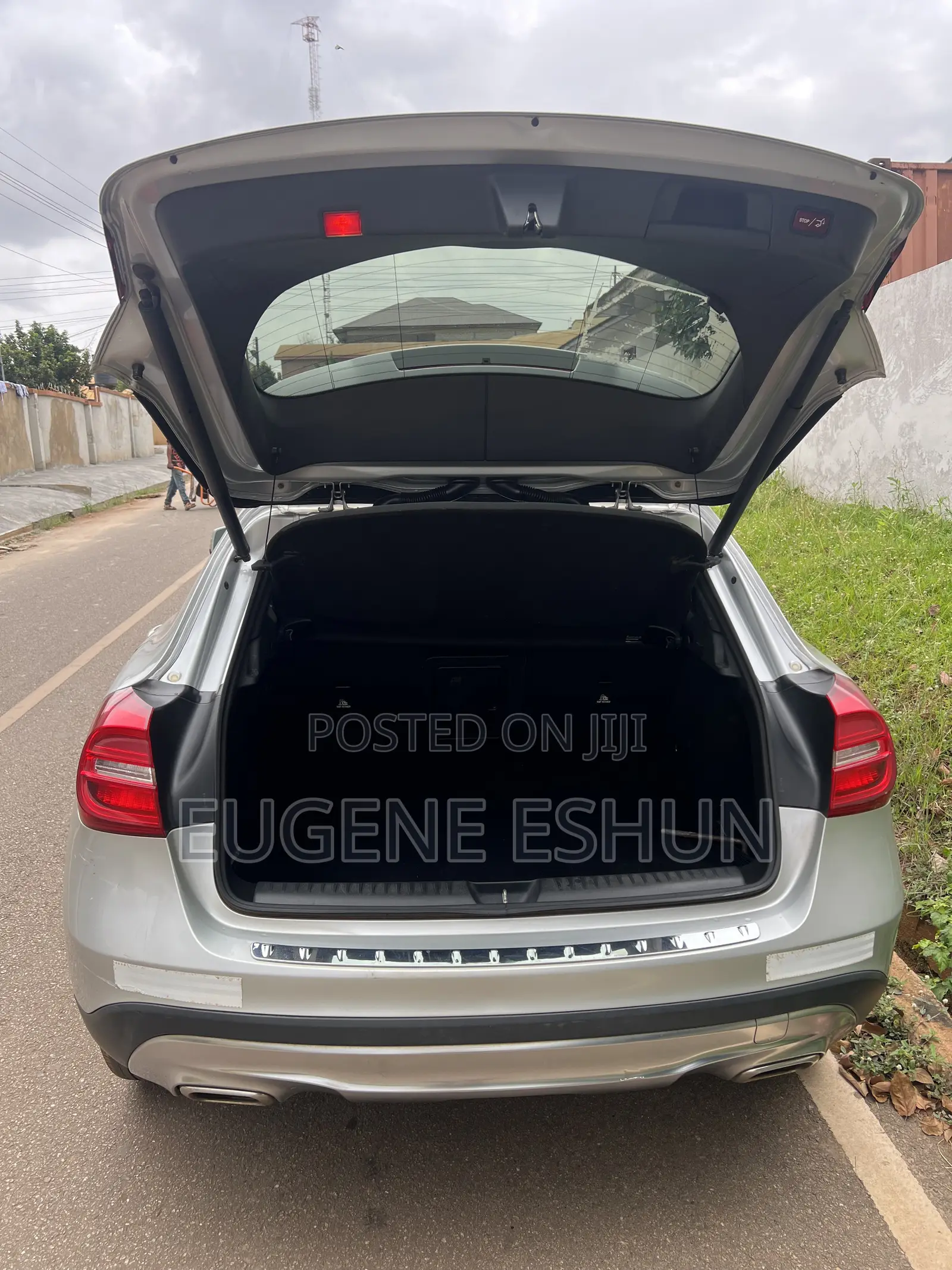 Mercedes-Benz GLA 250 SV Premium 2014 Silver