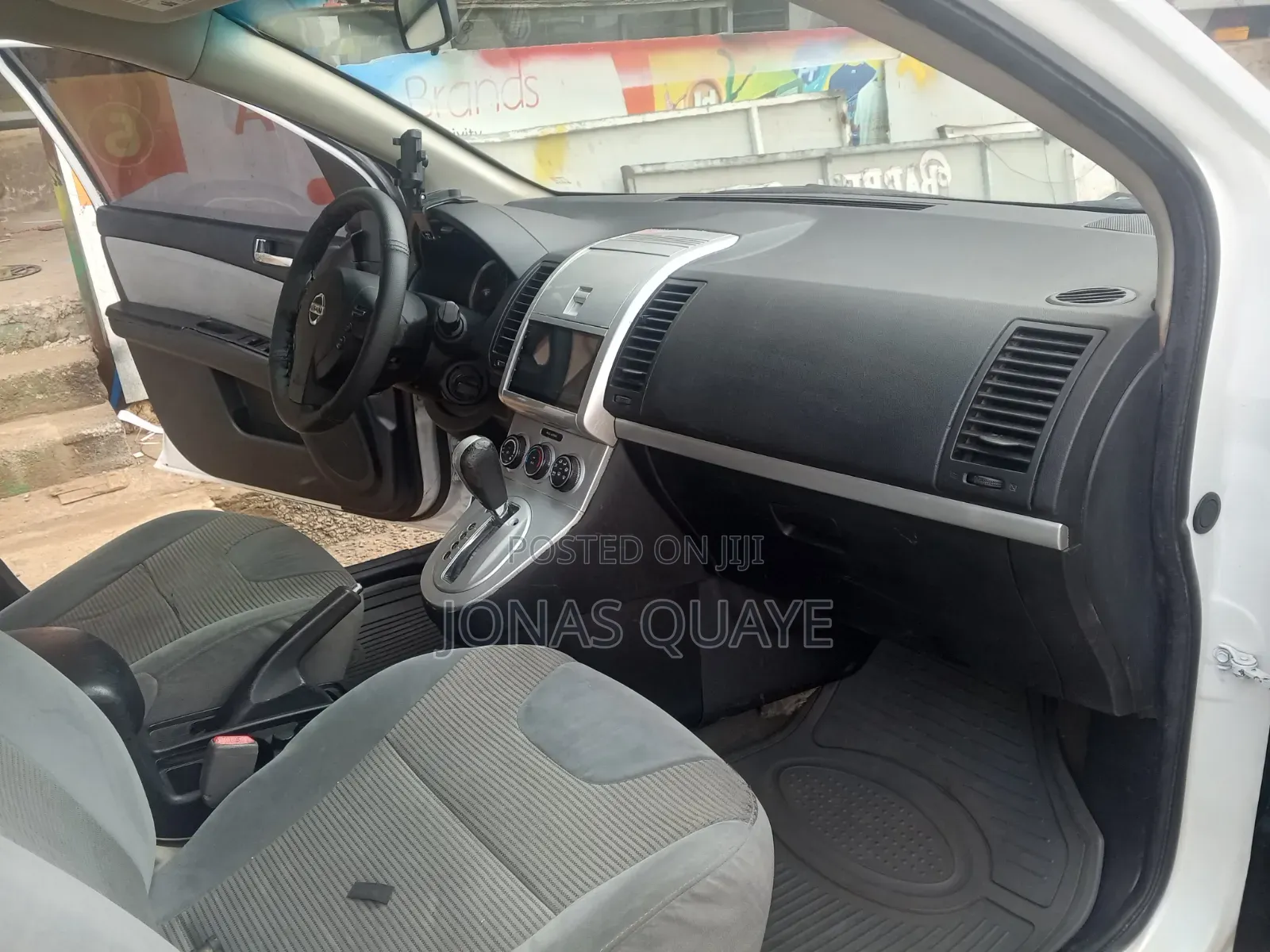 Nissan Sentra 2.0 SR 2010 White
