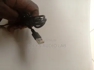 5V to 12V Power Boost Cable