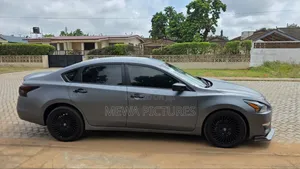 Nissan Altima 2.5 S 4dr Sedan (2.5L 4cyl CVT) 2015 Gray