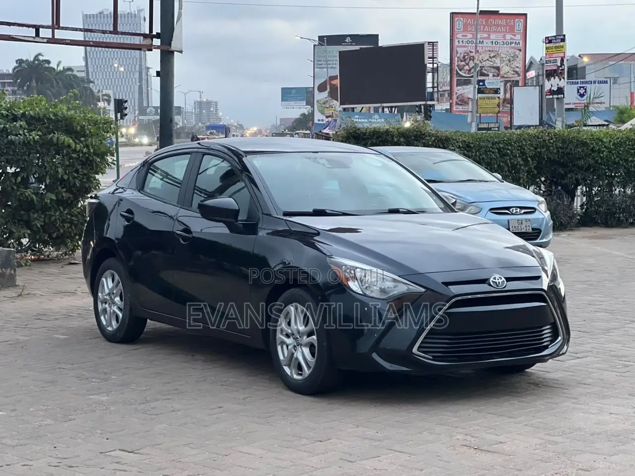 Toyota Yaris iA 1.5 FWD 2016 Black