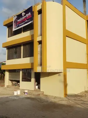 Professional Andree ,Graviato and Painting Works