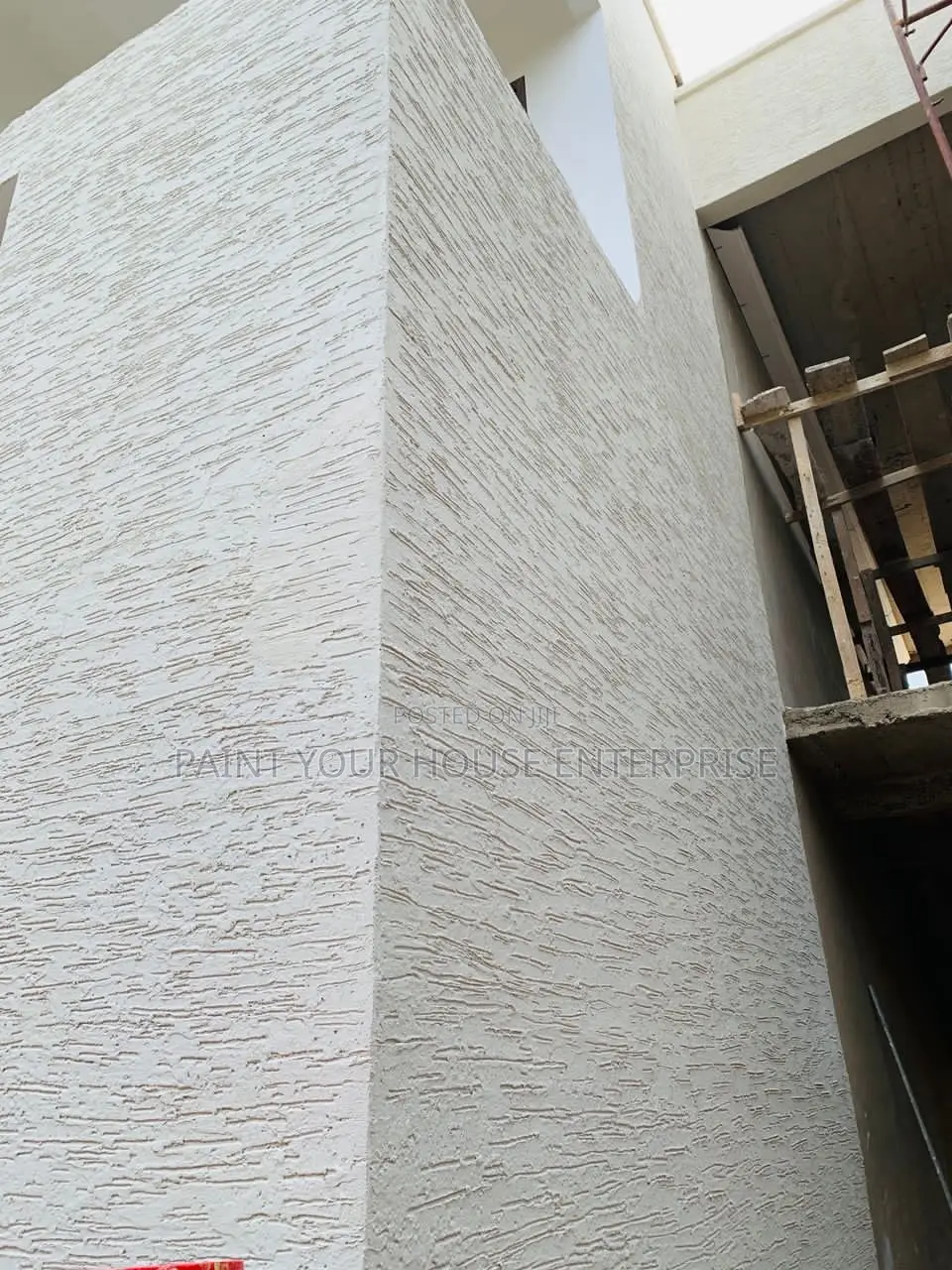 Professional Andree ,Graviato and Painting Works