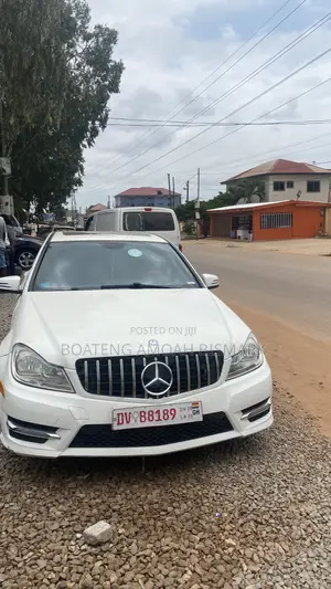 Mercedes-Benz C250 2014 White
