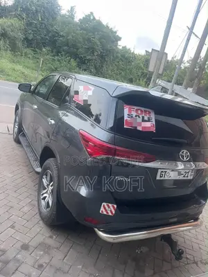 Toyota Fortuner 2.7 AWD 2021 Gray