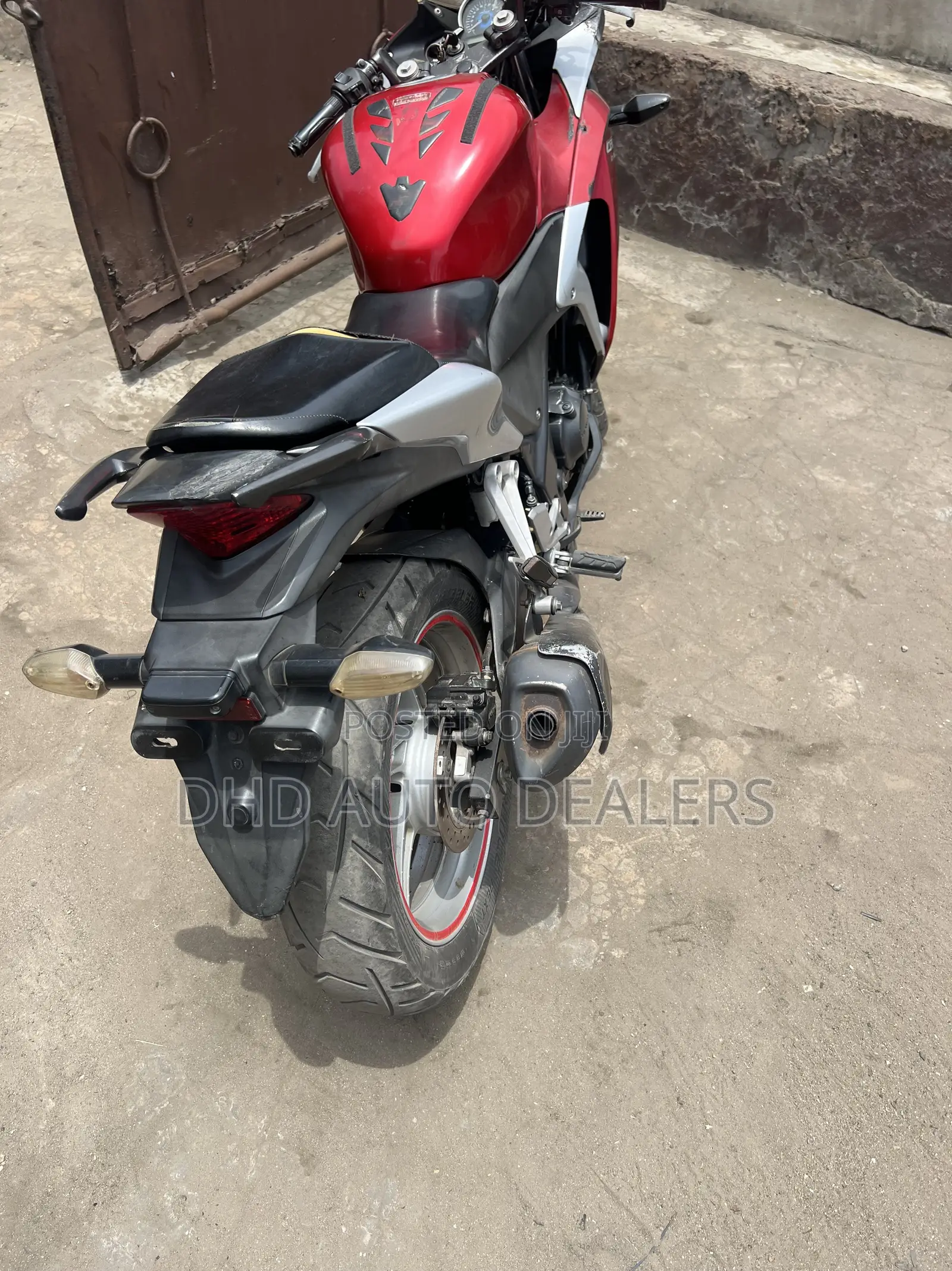 Honda CBR 2011 Red