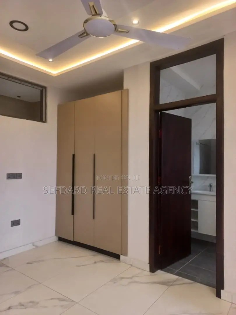 4bdrm House in Sefdard Properties, East Legon for sale