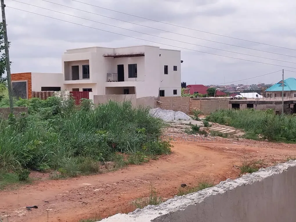 Furnished 4bdrm House for sale