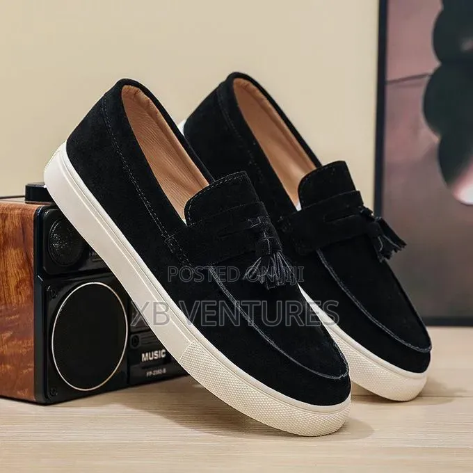Simple Classic Tassel Men Business Loafers