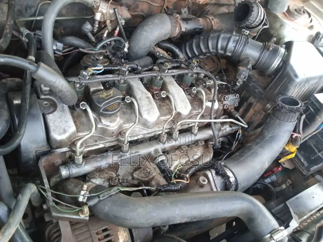 Hyundai Santa Fe Base FWD 2002 Gray