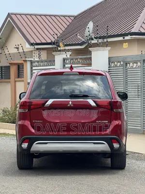 Mitsubishi Outlander SE AWC 2019 Red