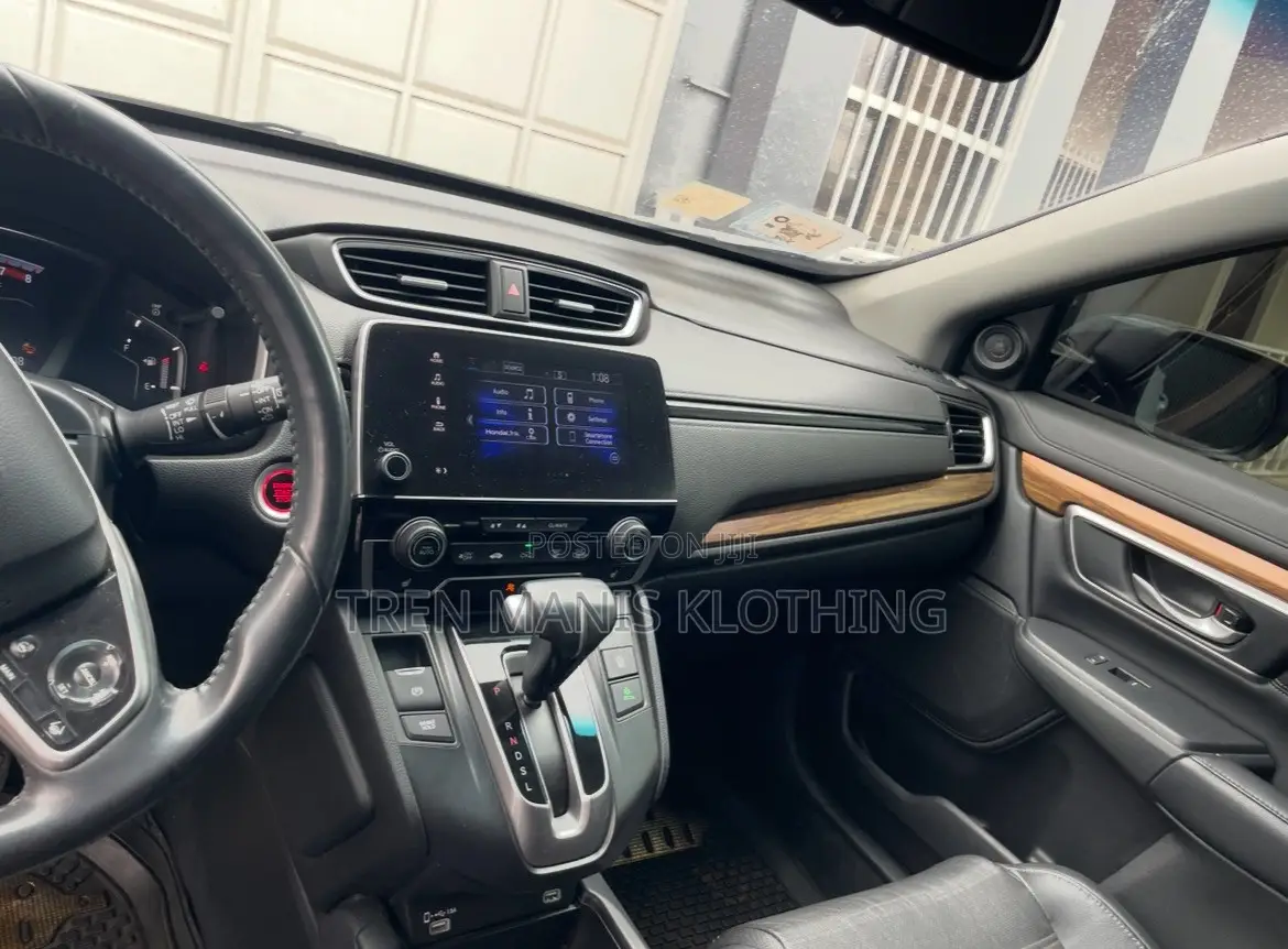 Honda CR-V Touring AWD 2020 Gray