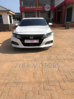 Honda Accord Sport (1.5L 4cyl Turbo CVT) 2019 White