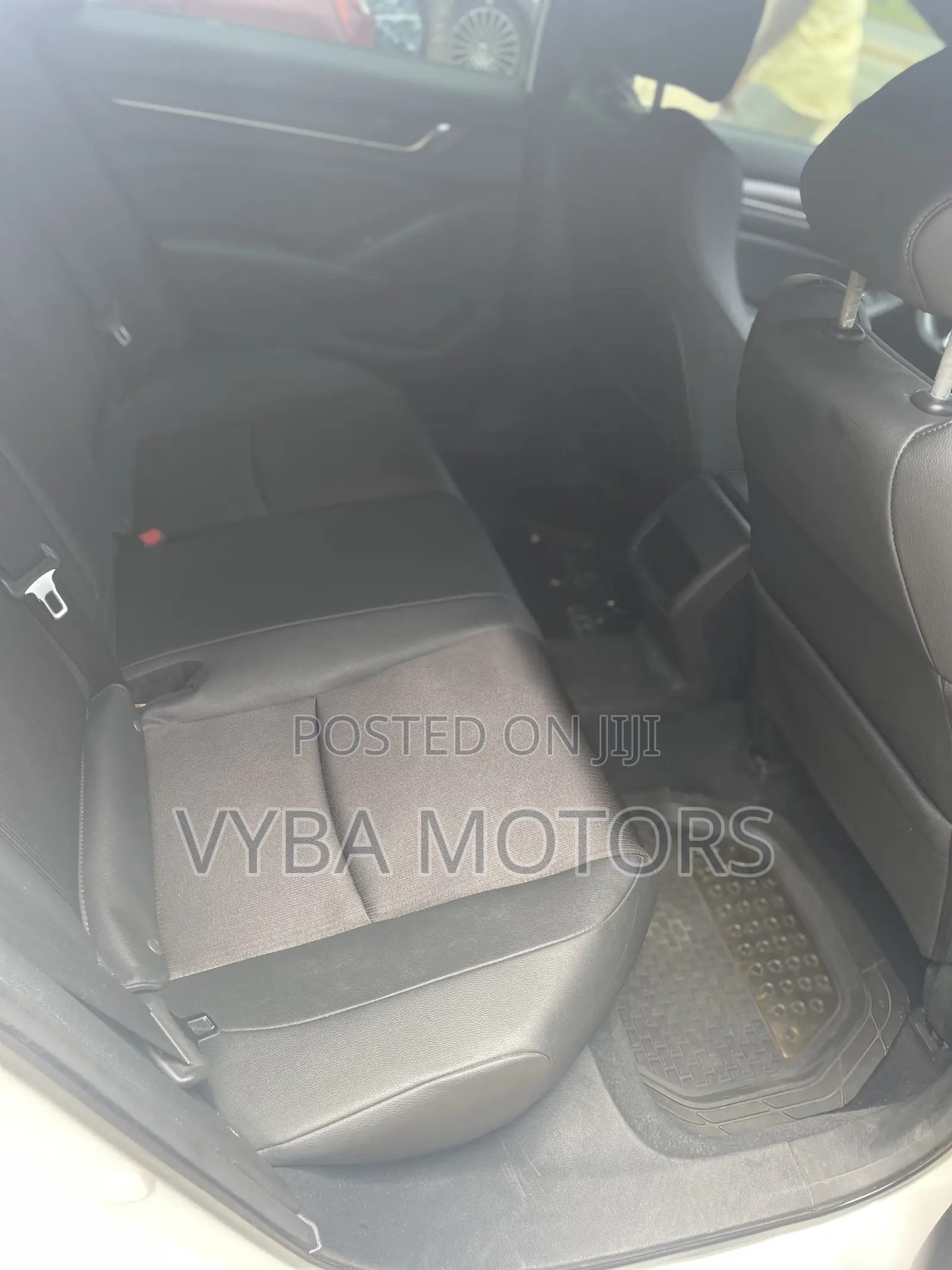 Honda Accord Sport (1.5L 4cyl Turbo CVT) 2019 White