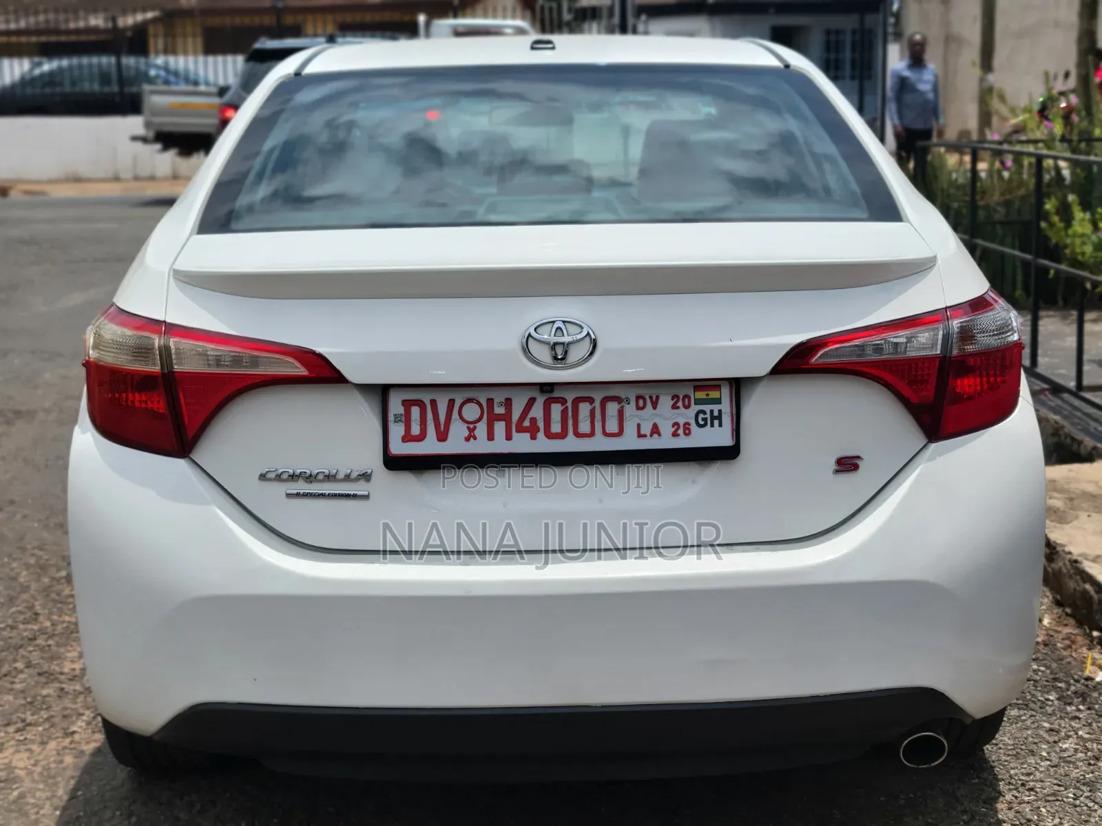 Toyota Corolla 2016 White