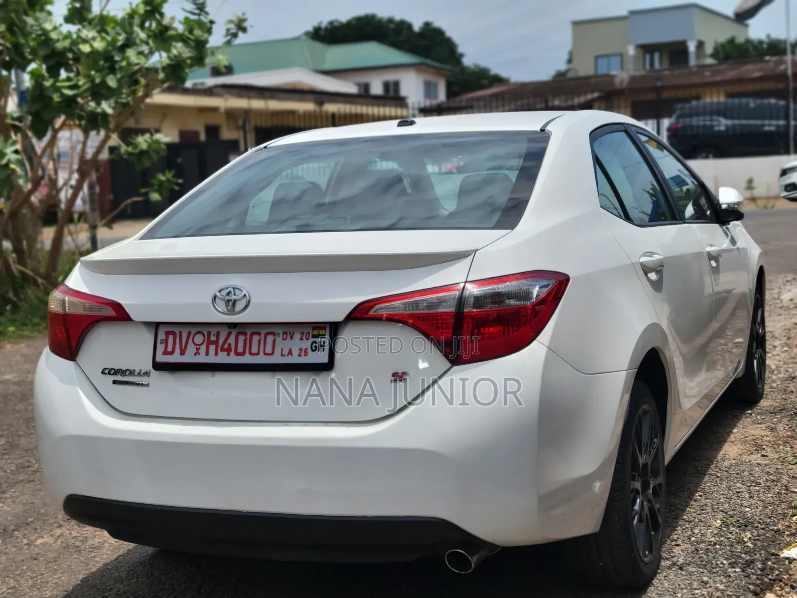 Toyota Corolla 2016 White