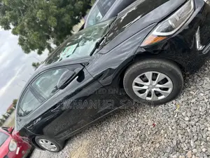 Hyundai Elantra SE Sedan FWD (2.0L 4cyl 6M) 2017 Black