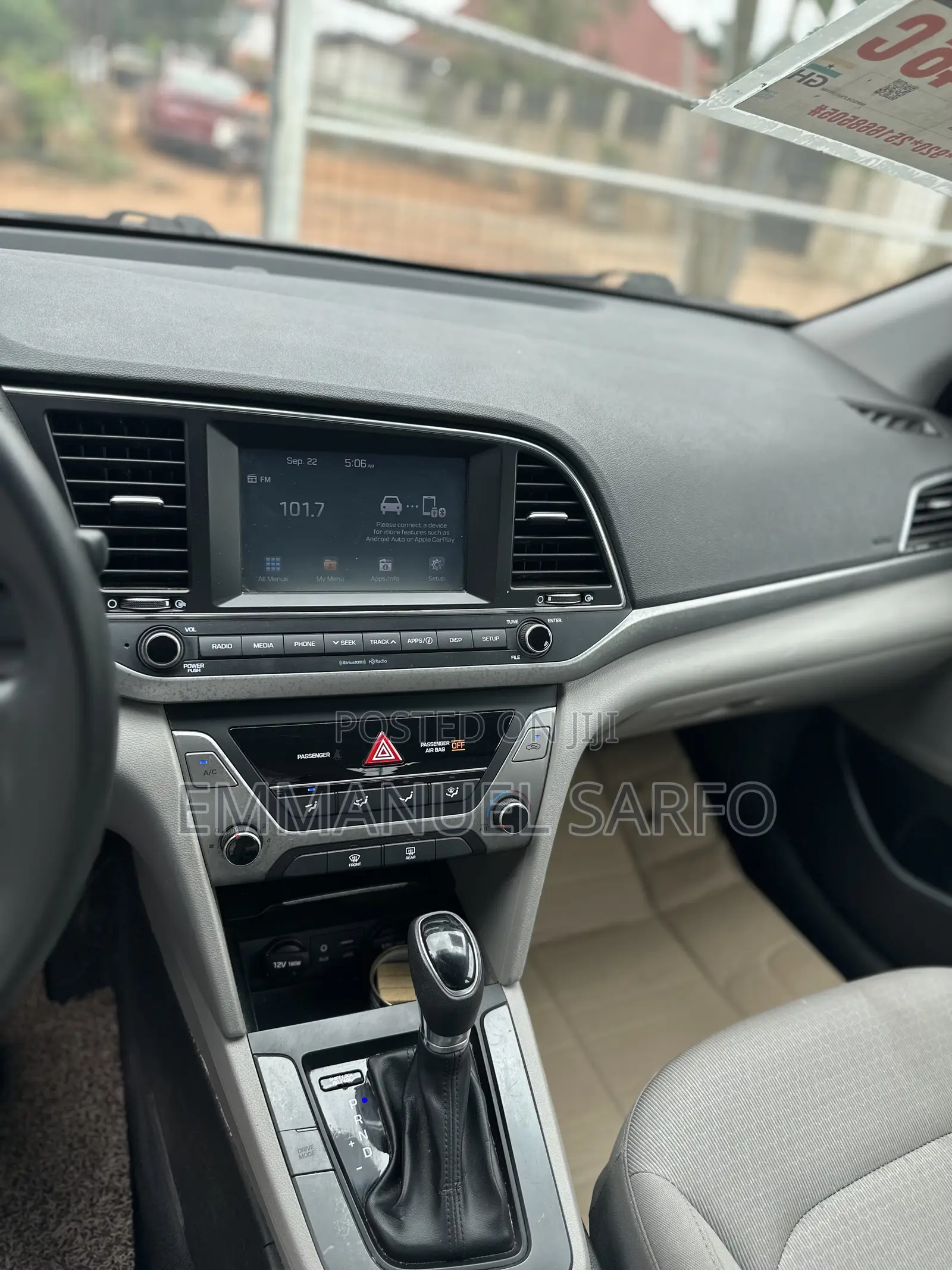 Hyundai Elantra SE Sedan FWD (2.0L 4cyl 6M) 2017 Black