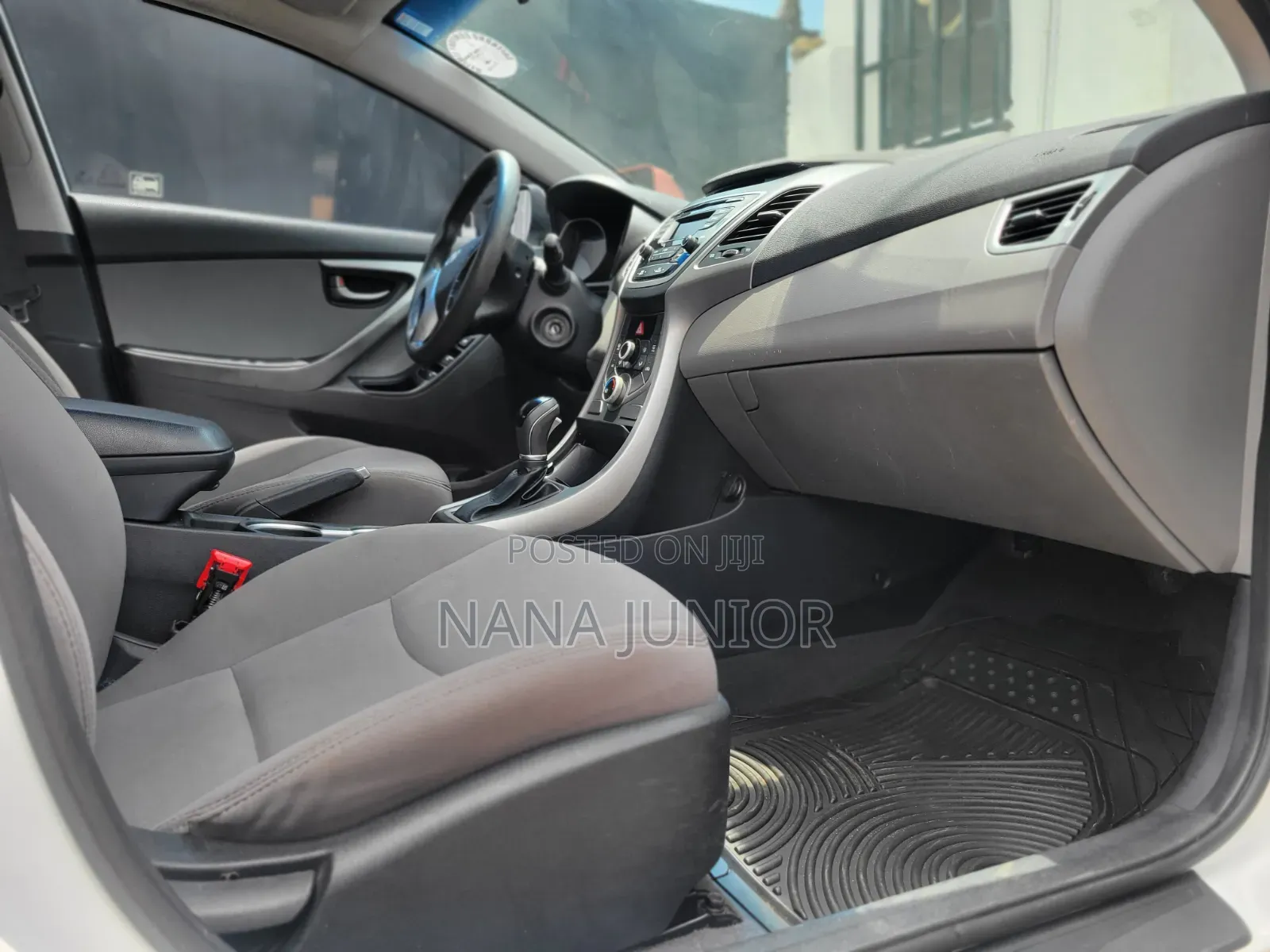Hyundai Elantra 2014 White
