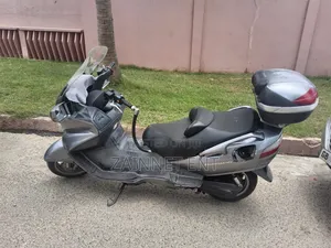 Suzuki Burgman 125 2021 Gray