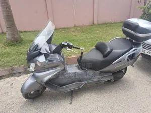 Suzuki Burgman 125 2021 Gray