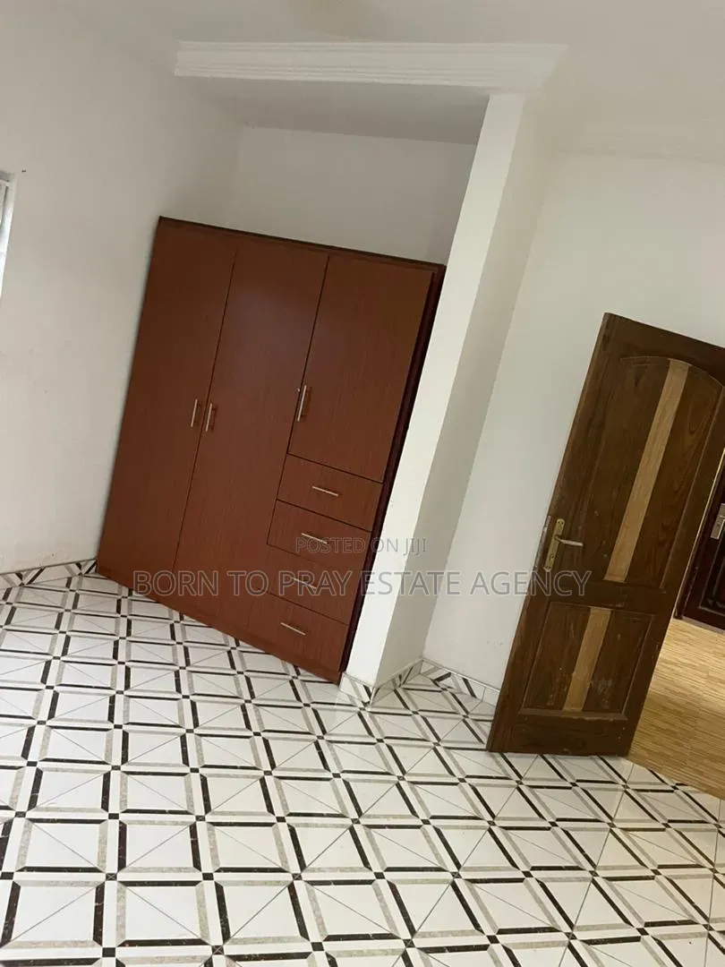 Furnished 3bdrm House for sale