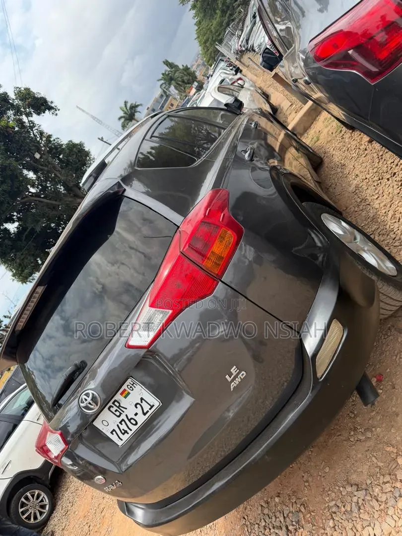 Toyota RAV4 LE 4dr SUV AWD (2.5L 4cyl 6A) 2014 Black