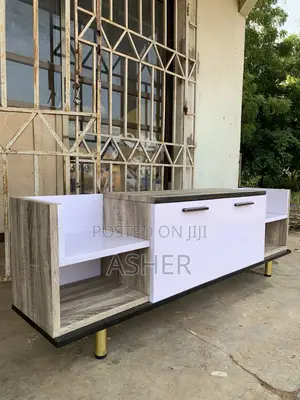 TV Stand or TV Stand