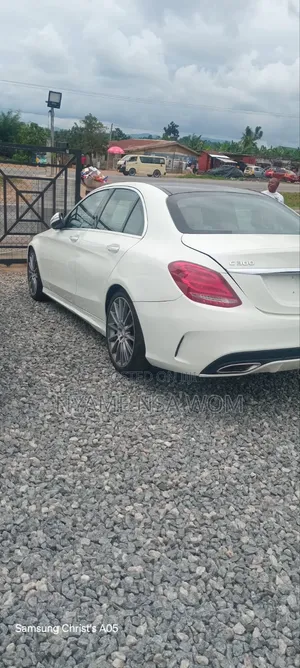 Mercedes-Benz C300 2014 White