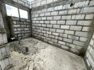 4bdrm House in Abrepo, Kumasi Metropolitan for Sale