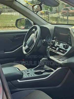 Toyota Highlander L AWD 2023 Silver