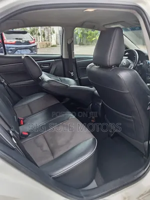 Toyota Corolla S 4dr Sedan (1.8L 4cyl CVT) 2015 White