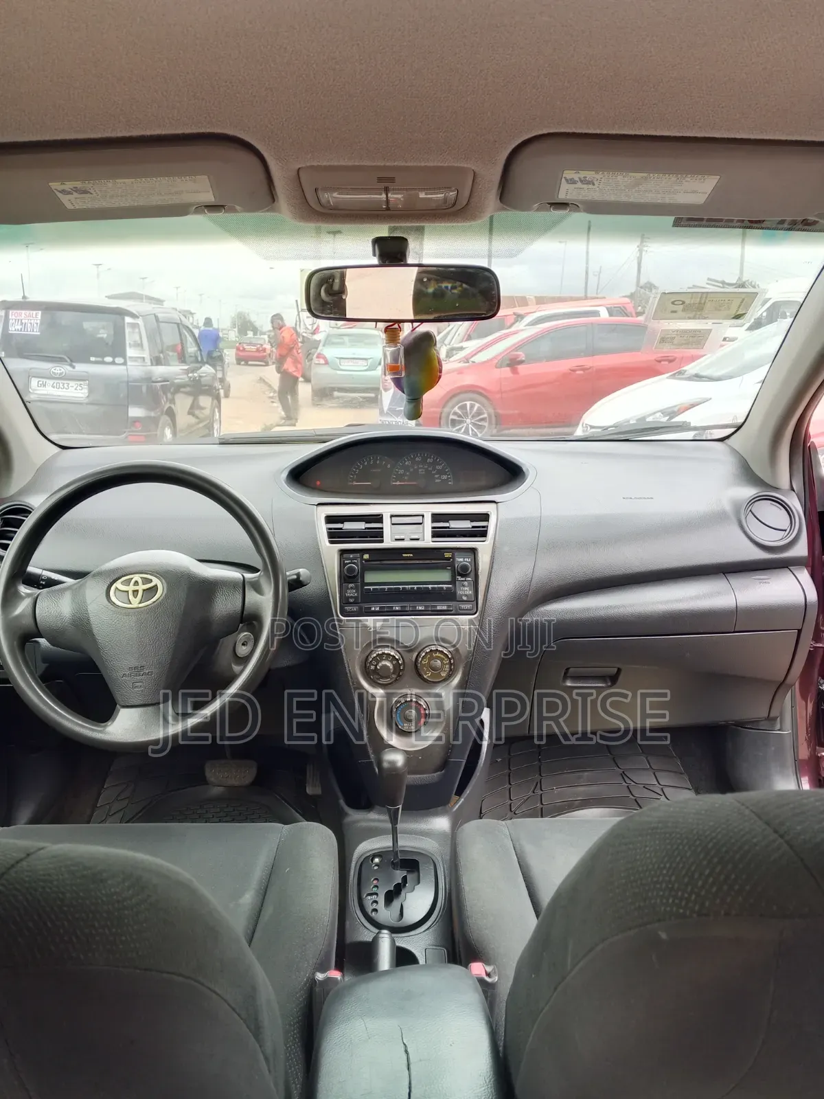 Toyota Yaris 2009 Burgundy