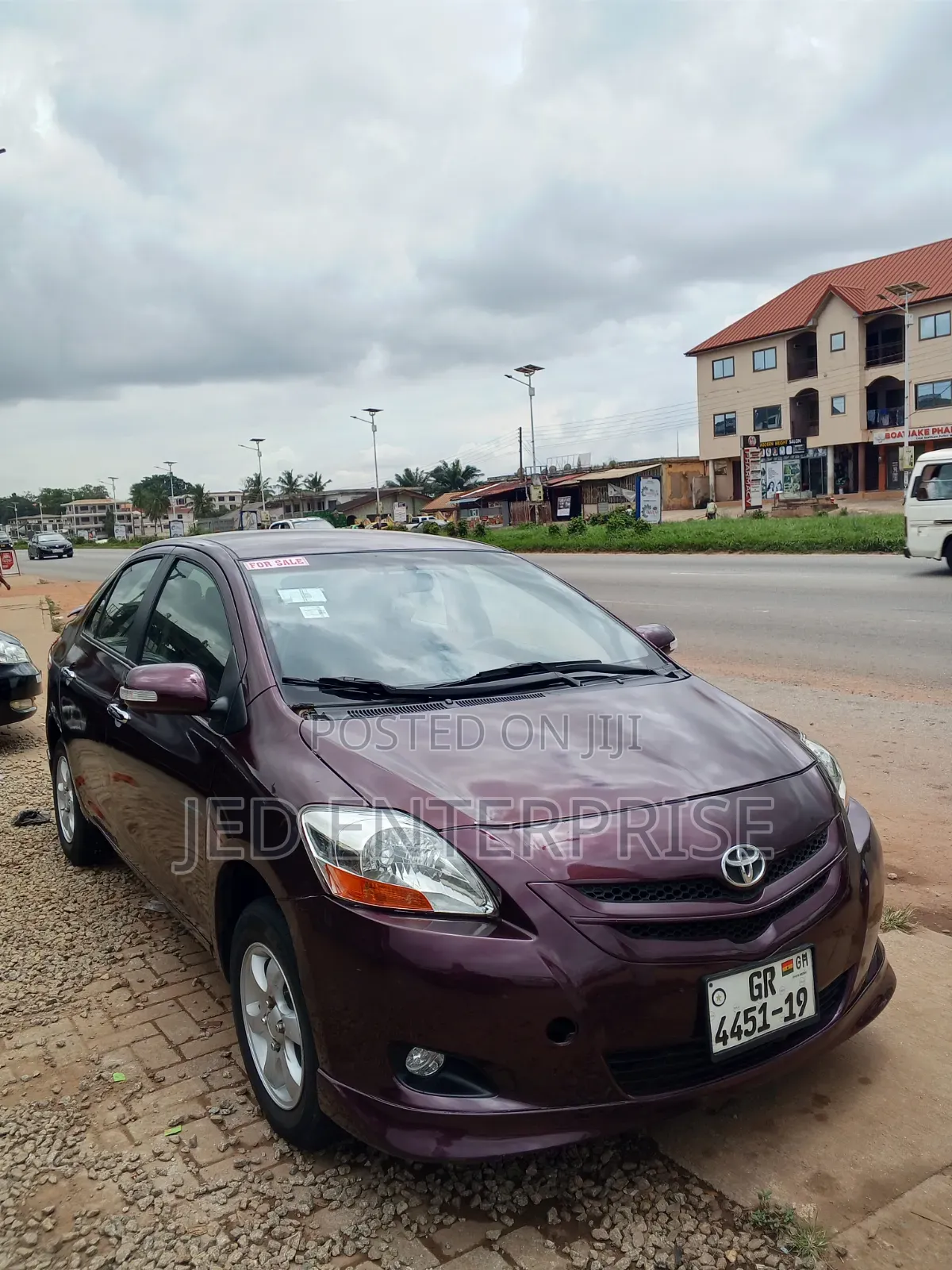 Toyota Yaris 2009 Burgundy