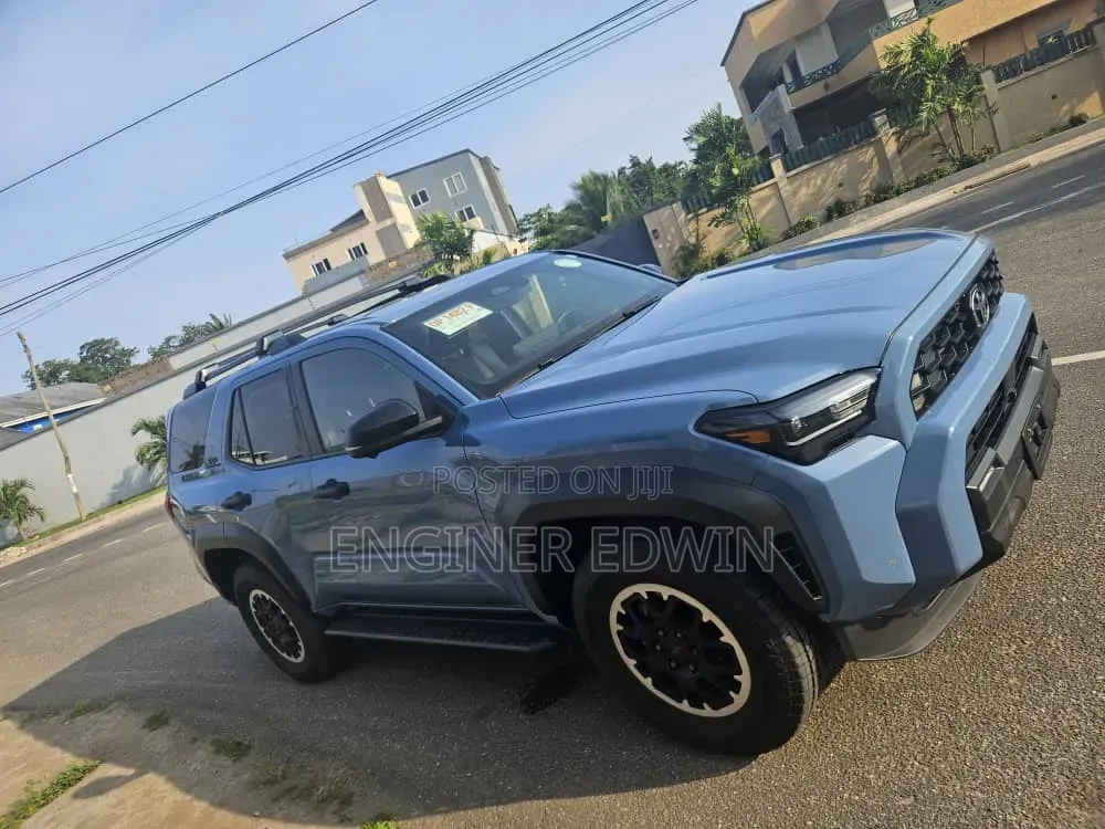 Toyota 4-Runner TRD Off-Road Premium 4WD (2.4L 4cyl Turbo 8A) 2025 Blue