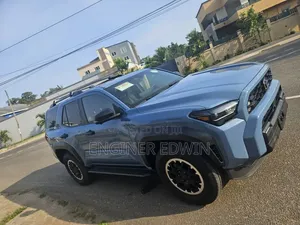 Toyota 4-Runner TRD Off-Road Premium 4WD (2.4L 4cyl Turbo 8A) 2025 Blue