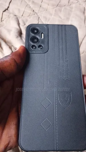Infinix Hot 12 128 GB Black