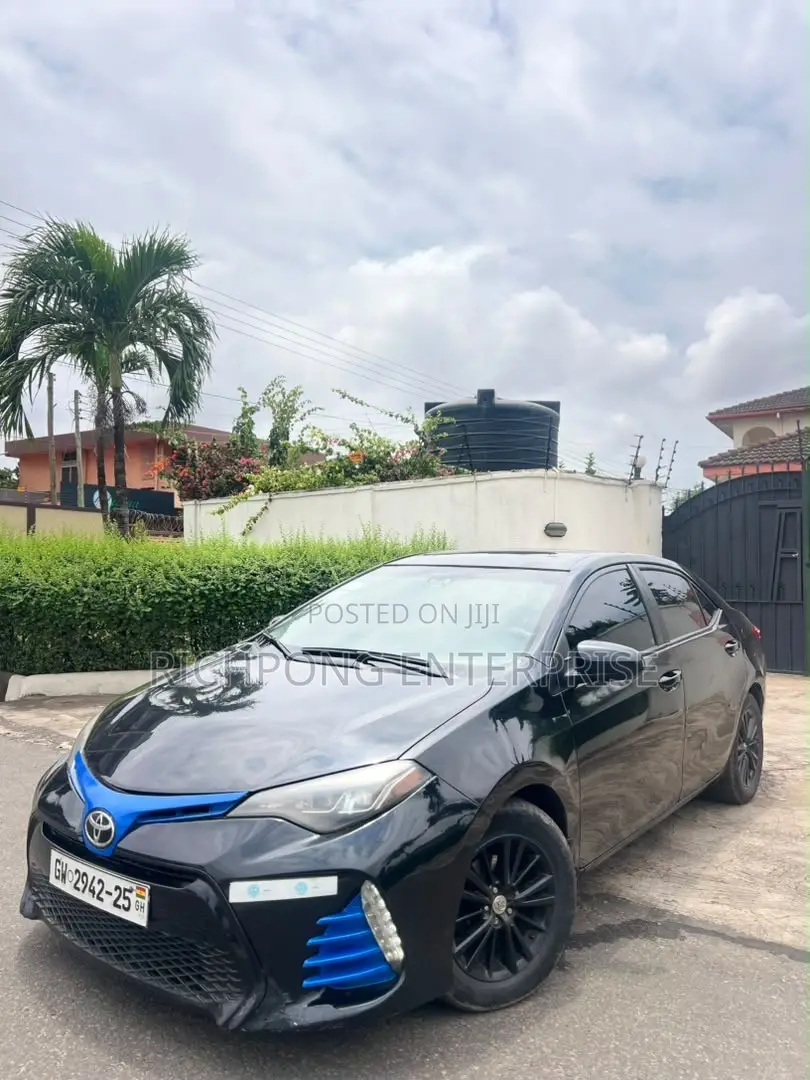 Toyota Corolla SE 4dr Sedan (1.8L 4cyl CVT) 2017 Black