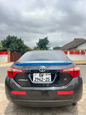 Toyota Corolla SE 4dr Sedan (1.8L 4cyl CVT) 2017 Black