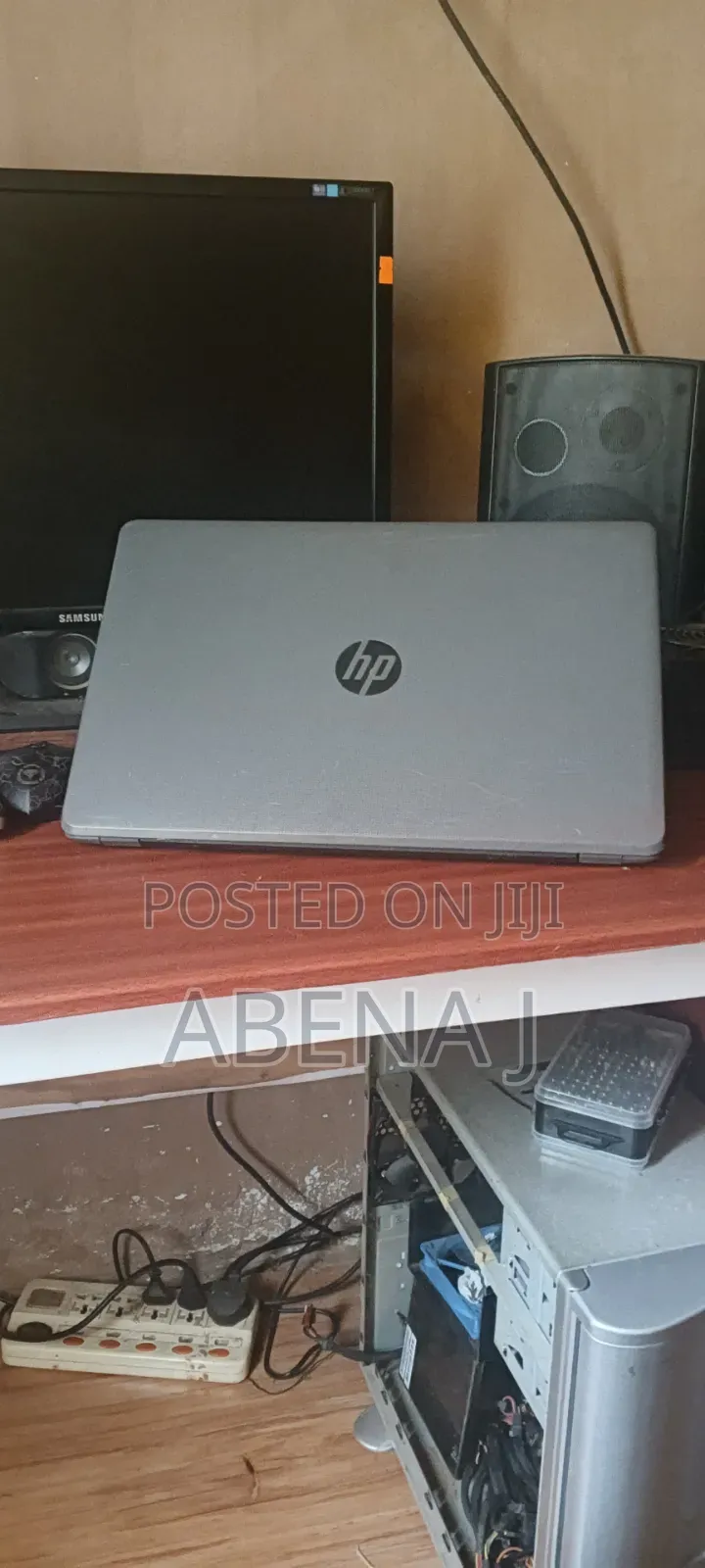 Laptop HP 255 8GB HDD 128GB