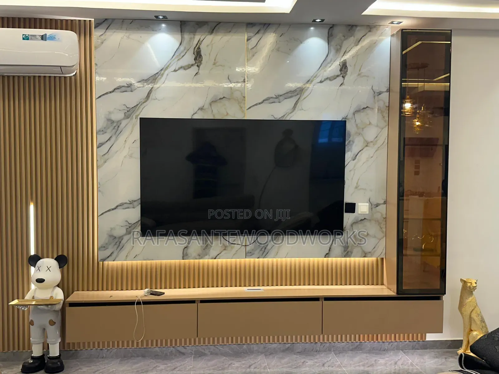 RAF TV Unit With Well Panels and Mabel Board